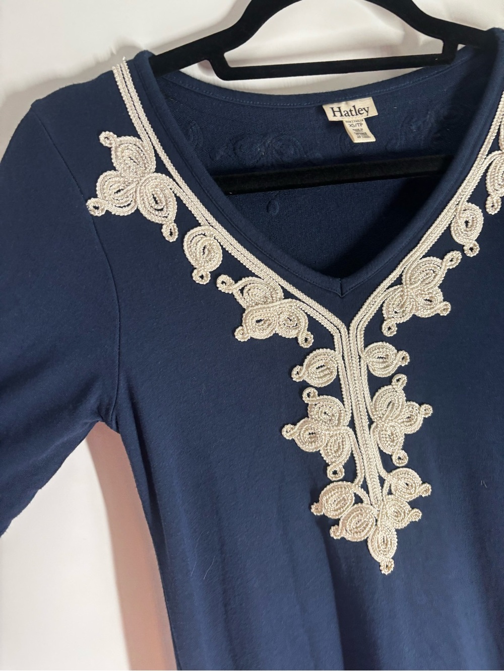 Hatley Embroidered Essie V-Neck Dress - Picture 4 of 7